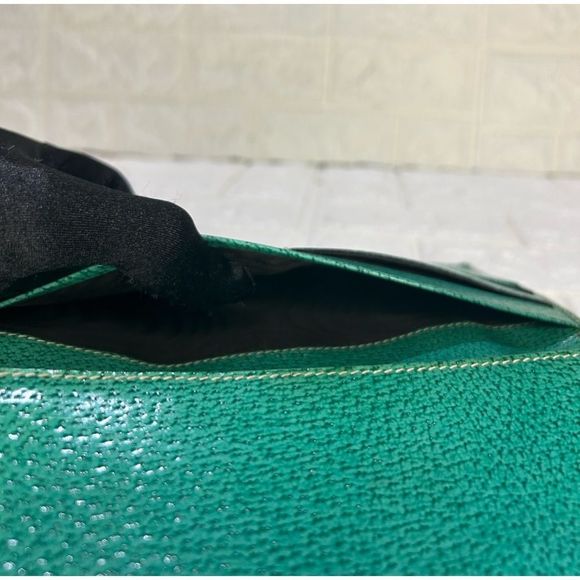 GUCCIβBeige/ebony GG Supreme VINTAGE WALLET - Picture 9 of 16